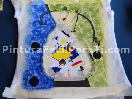 estampacion-camisetas como-pintar-camisetas